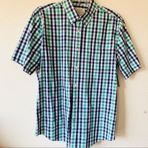 St. John’s Bay plaid short sleeve shirt large